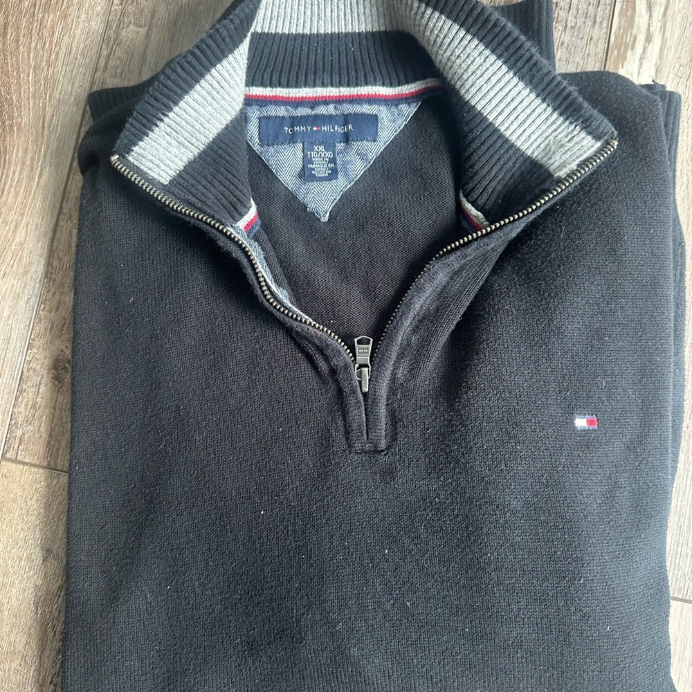 Tommy Hilfiger Black Zip Up Sweater with Signature Logo